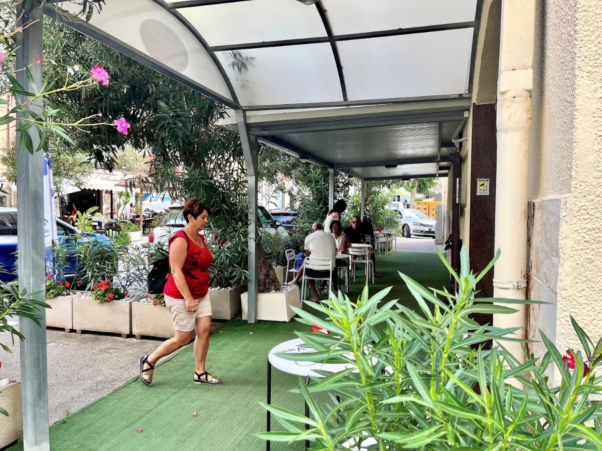 Hotel Lido Vieste Bagian luar foto