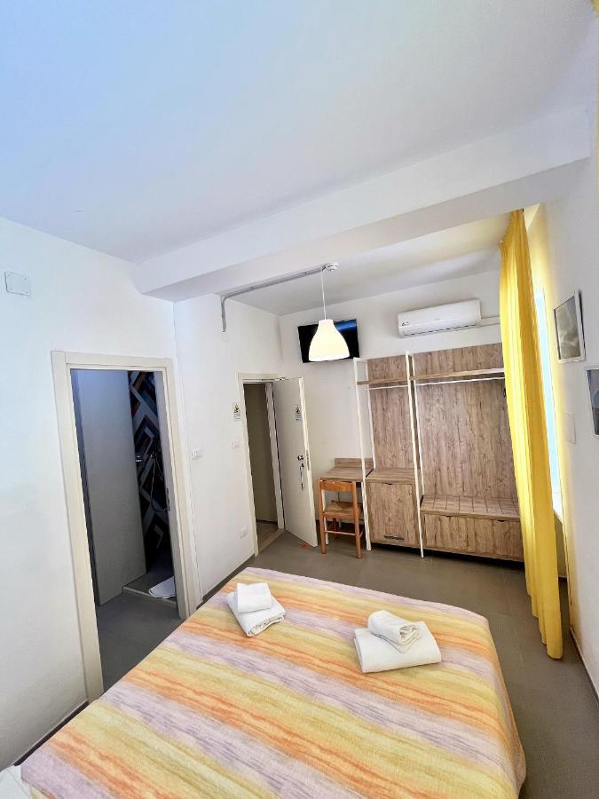 Hotel Lido Vieste Bagian luar foto