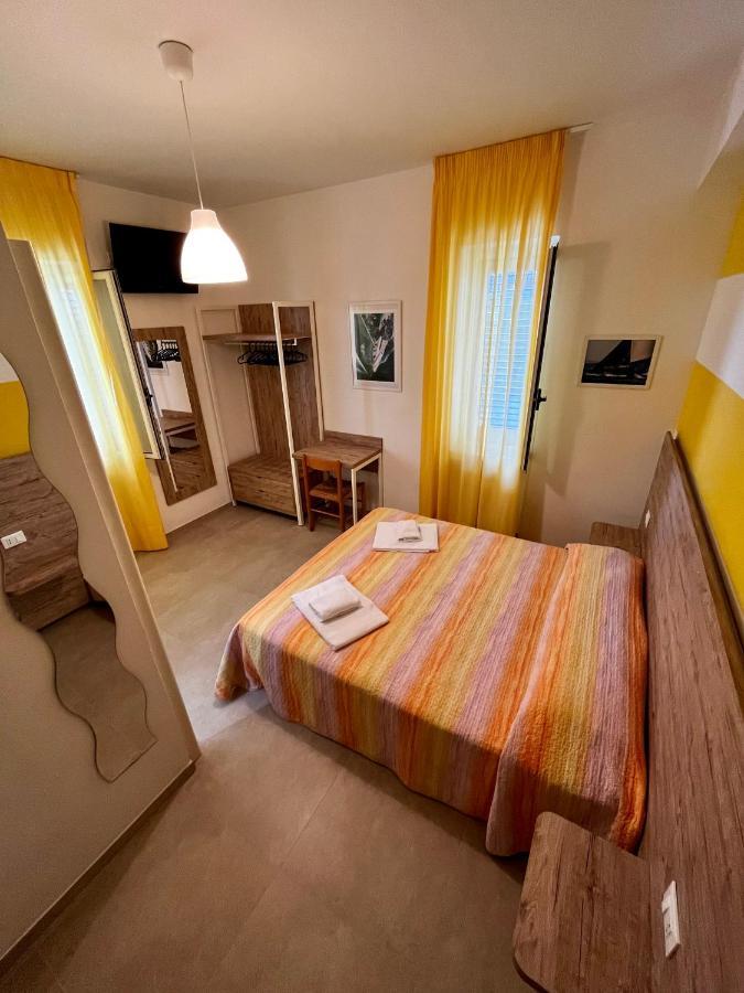 Hotel Lido Vieste Bagian luar foto