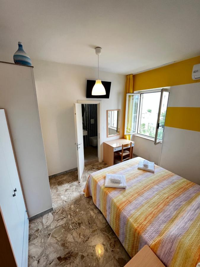 Hotel Lido Vieste Bagian luar foto