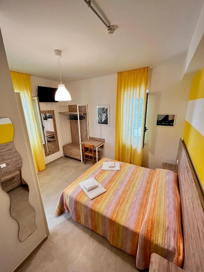 Hotel Lido Vieste Bagian luar foto