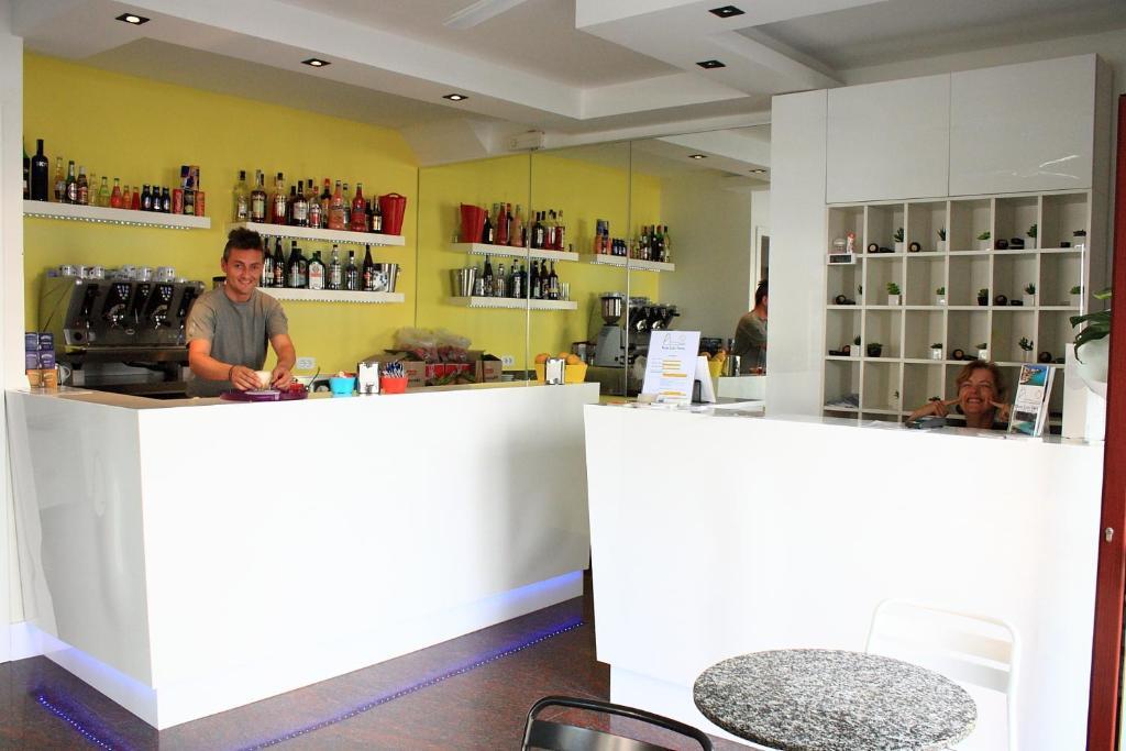 Hotel Lido Vieste Bagian luar foto